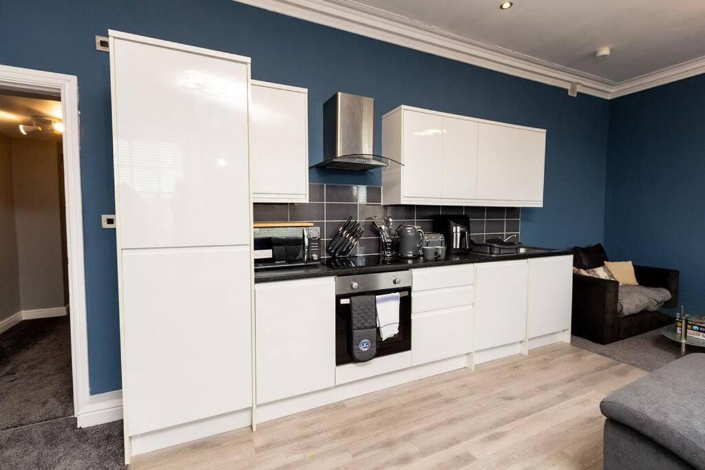 Lavish 2Bed Apartment In The Heart Of Birkenhead Dış mekan fotoğraf